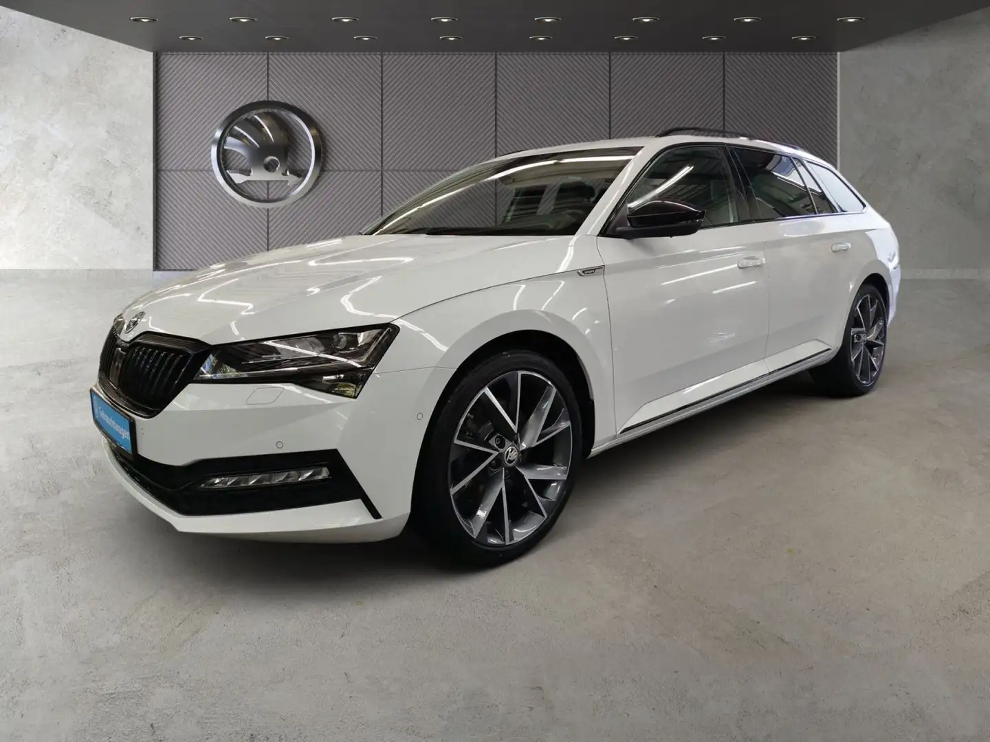 Skoda Superb Combi 2.0 TDI DSG Sportline 4x4 Navi AHK Weiß - 2