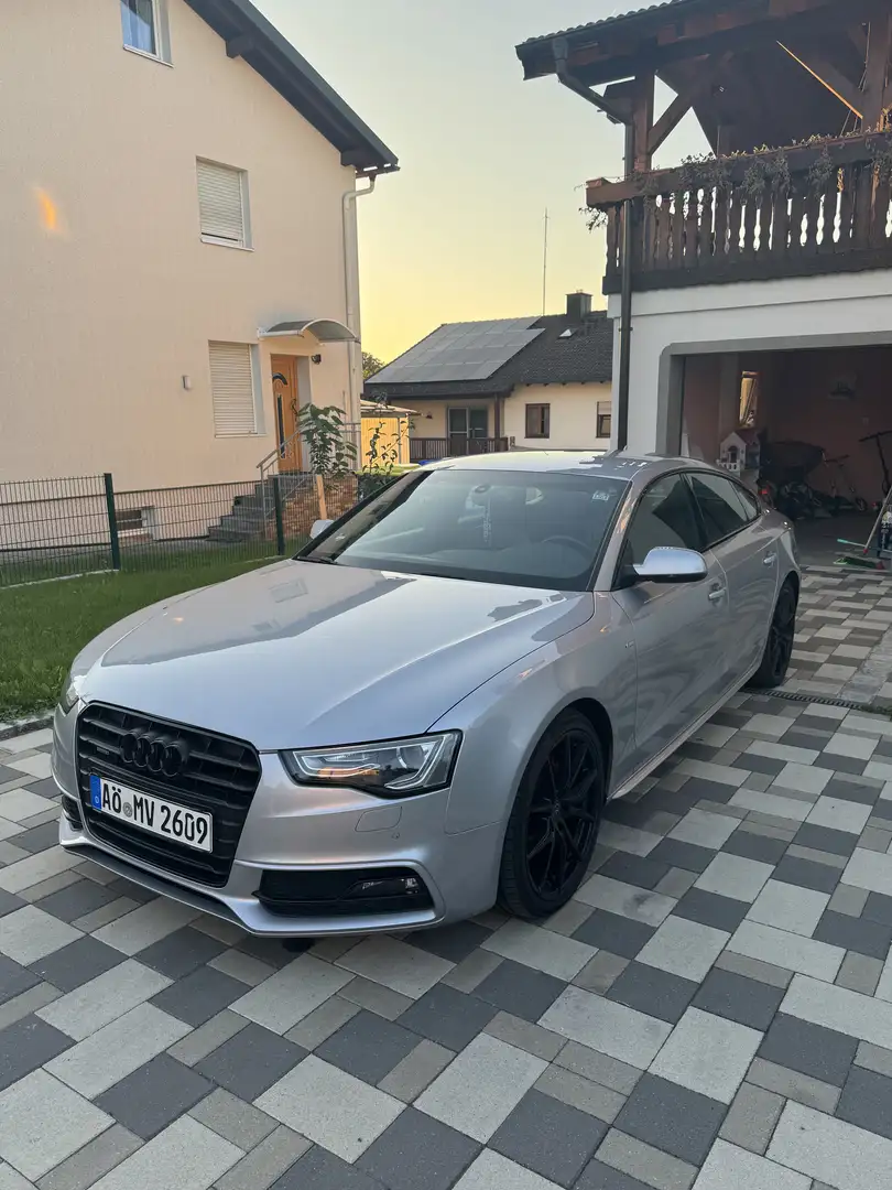 Audi A5 2.0 TDI (140kW) quattro Grau - 1