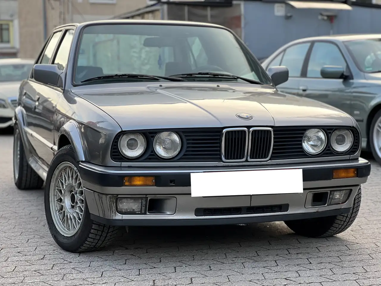 BMW 325