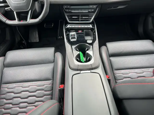 Audi E-Tron GT view 9