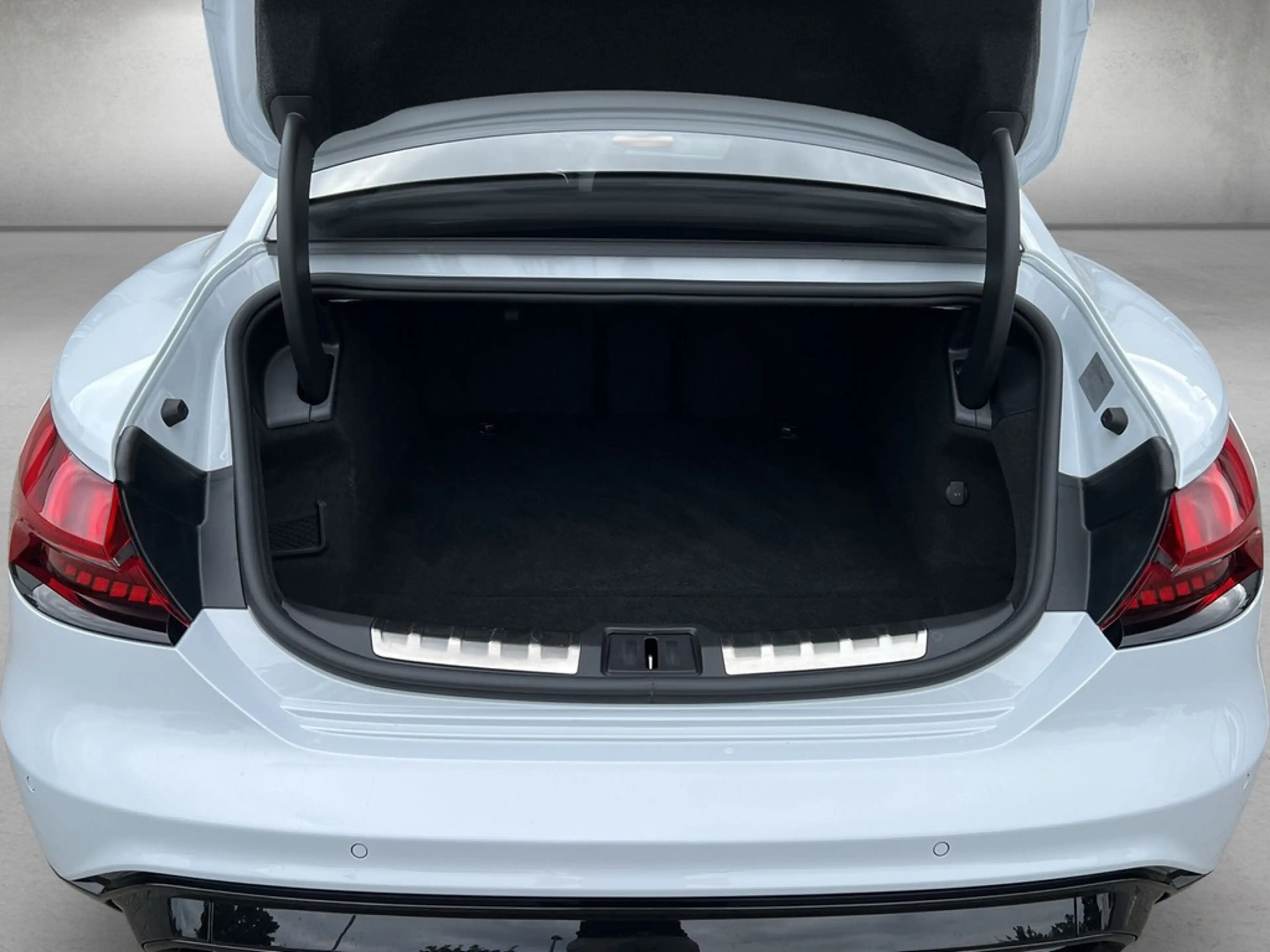Audi e-tron GT RS quattro *Matrix*HUD*360°* — photo 6