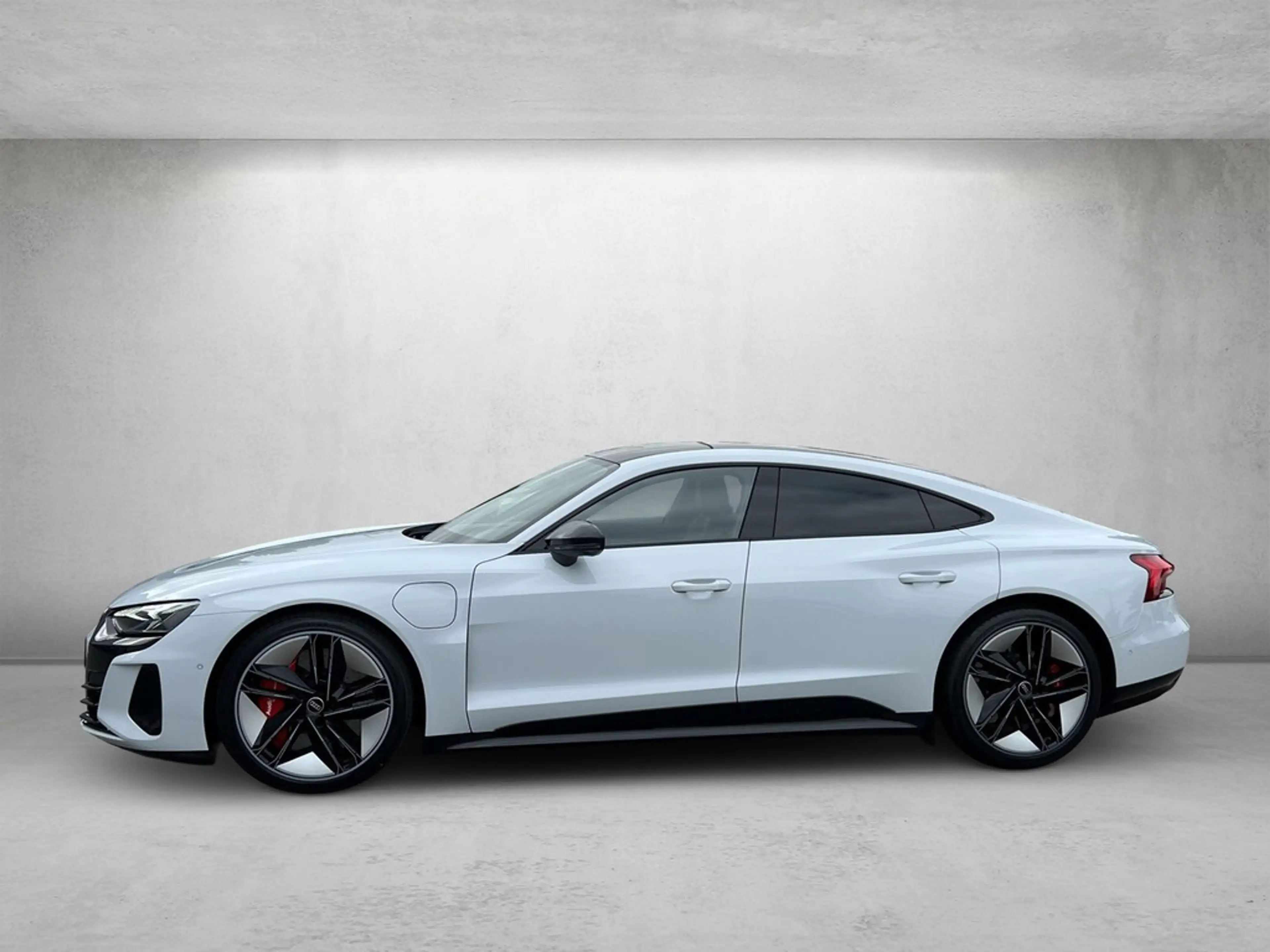 Audi e-tron GT RS quattro *Matrix*HUD*360°* — photo 3