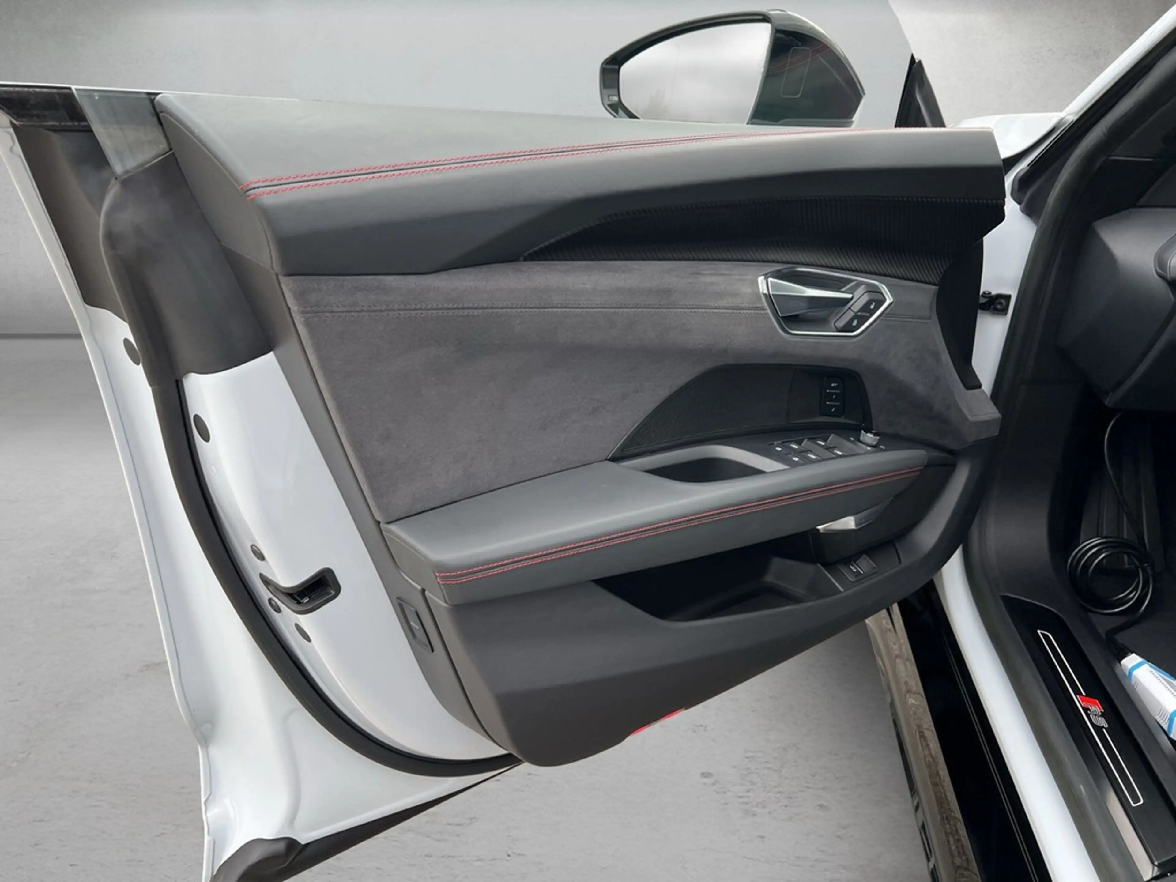 Audi e-tron GT RS quattro *Matrix*HUD*360°* — photo 7