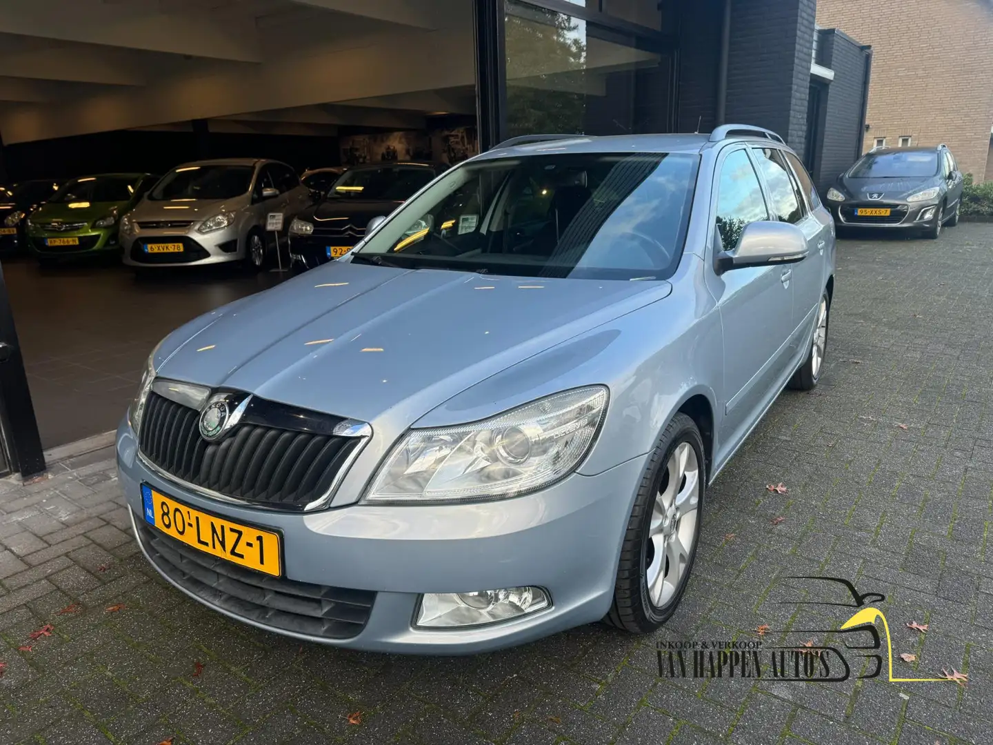 Skoda Octavia Combi 1.2 TSI Ambition Business Line Blauw - 2