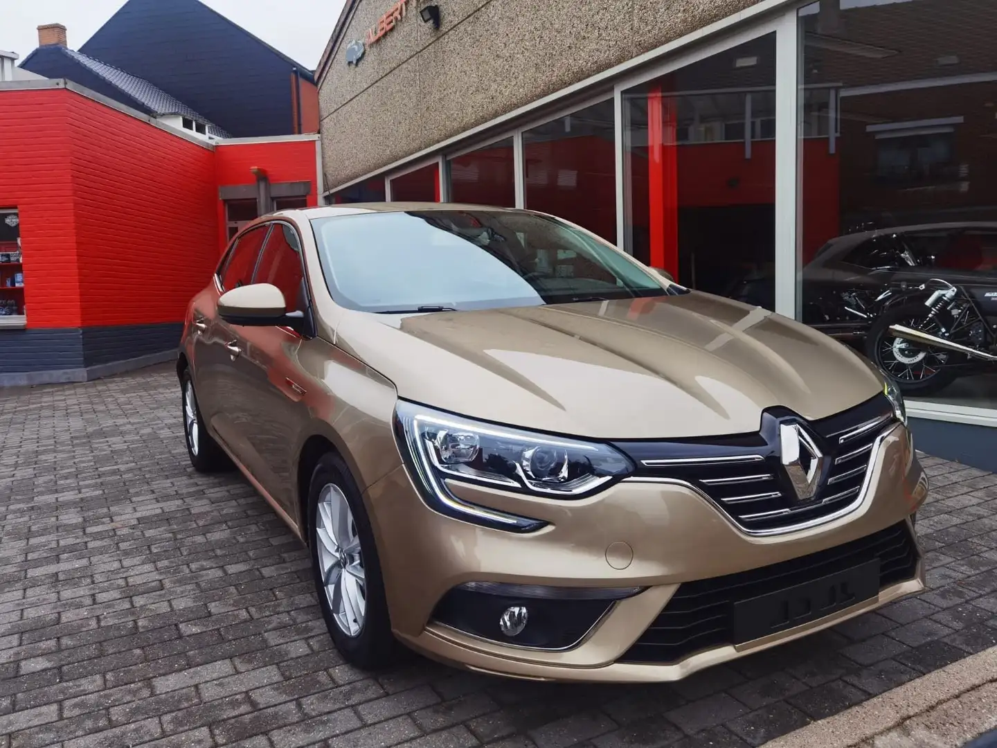 Renault Megane MULTIPLES OPTIONS...21846KM...GARANTIE... Beige - 2