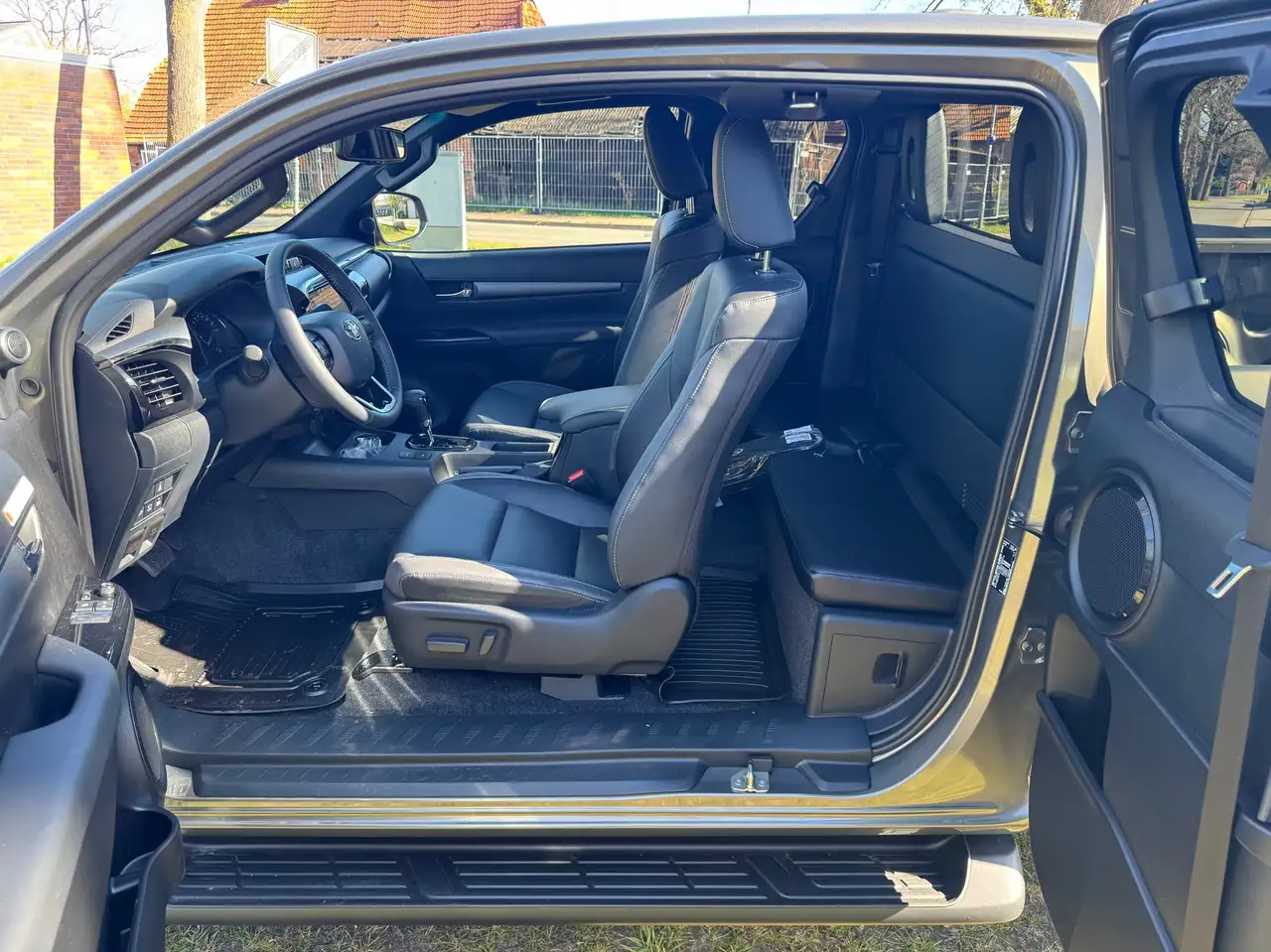 Toyota Hilux HiLux 4x4 Extra Cab Autm. Invincible 10