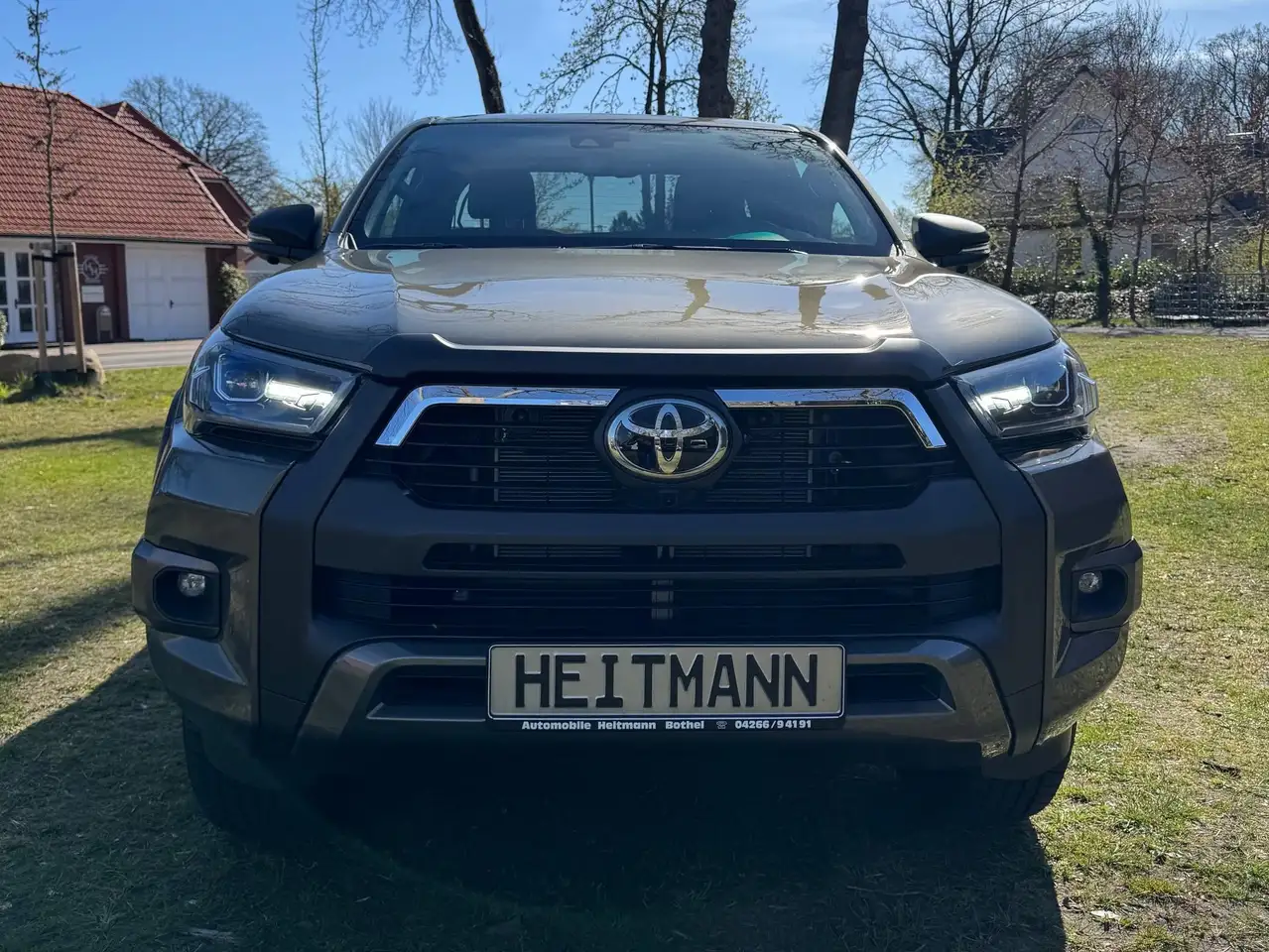 Toyota Hilux HiLux 4x4 Extra Cab Autm. Invincible 2