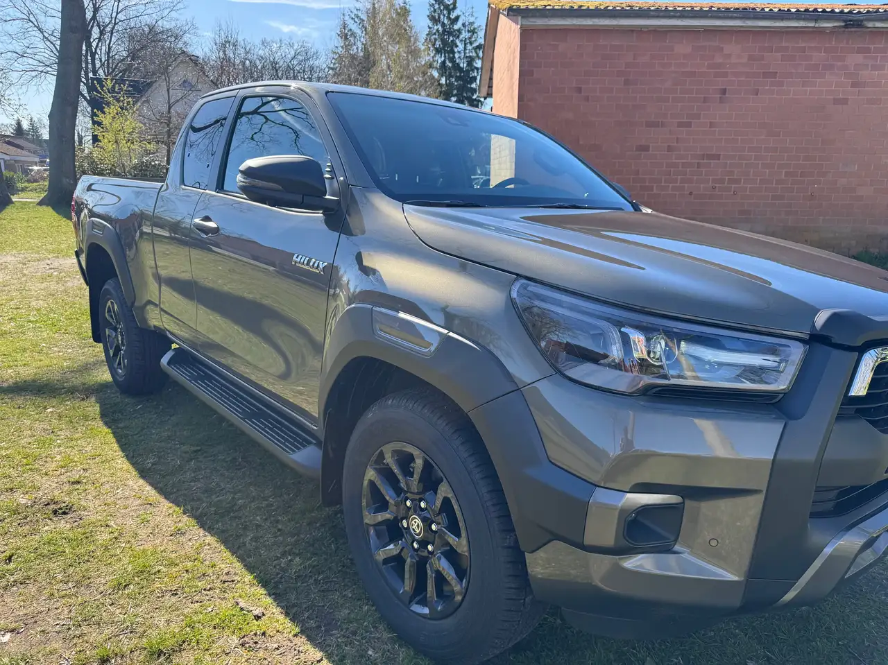 Toyota Hilux HiLux 4x4 Extra Cab Autm. Invincible 5