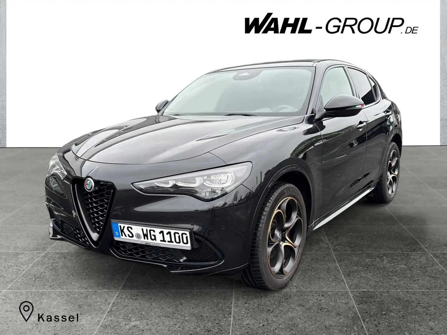 Alfa Romeo Stelvio Intensa Q4 *PANO*ACC*KEYLESS* DAB LED Schwarz - 1