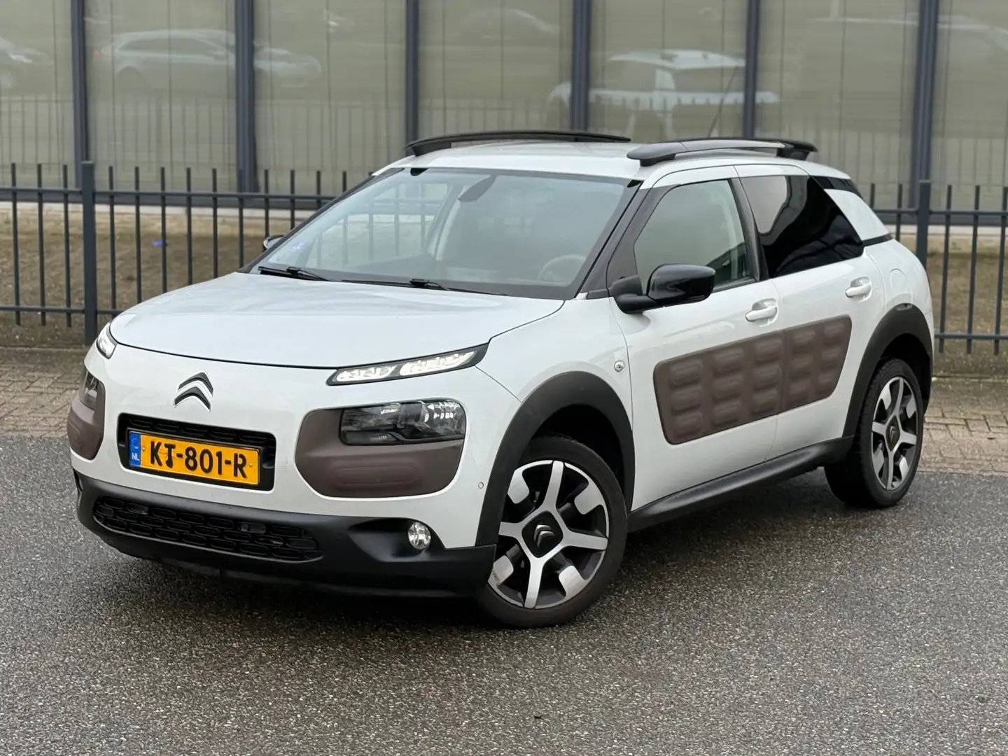 Citroen C4 Cactus 1.2 e-VTi Automaat / N APK Weiß - 1