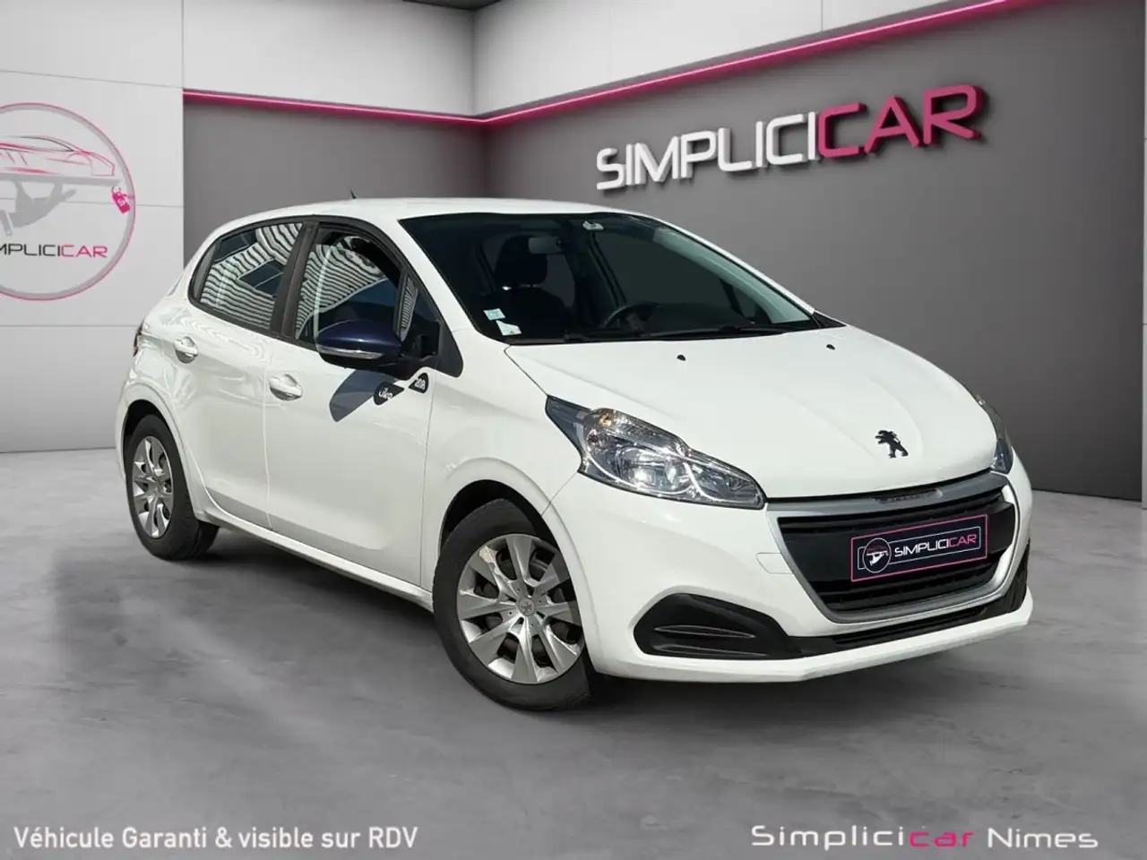 Peugeot 208 1.2 PURE TECH 68 Like