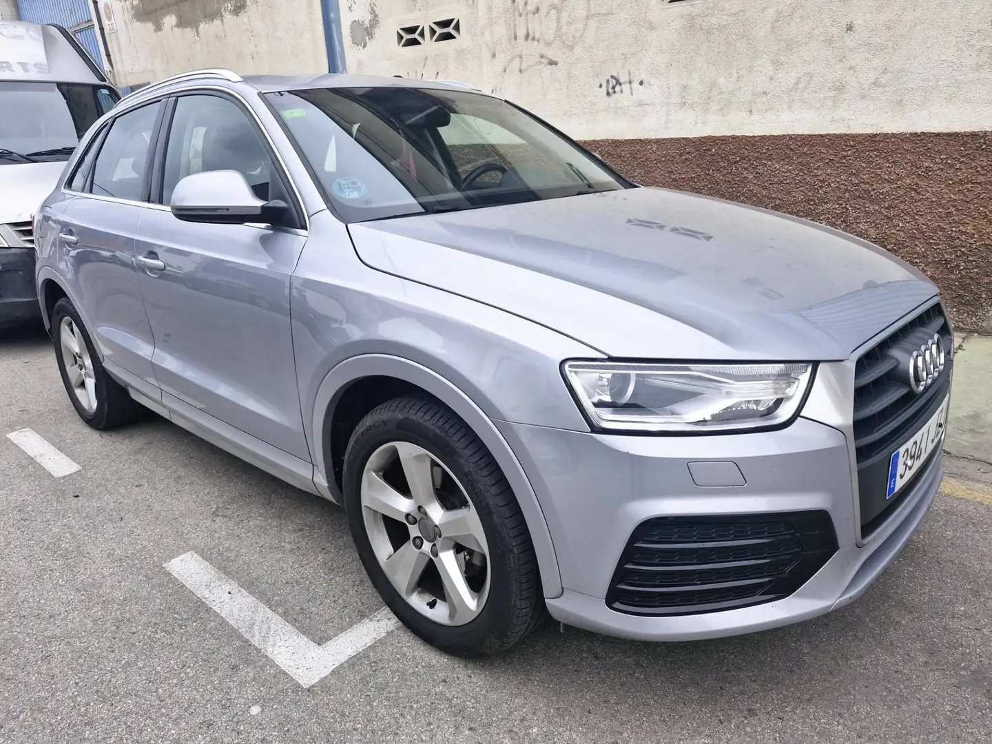 Audi Q3 1.4 TFSI CoD Attraction S tronic - 1