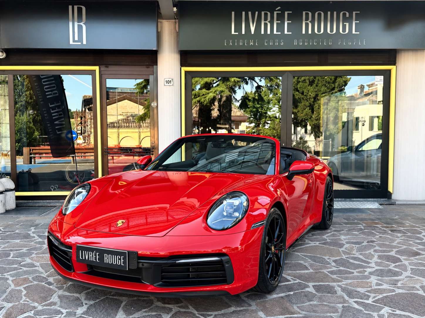 Porsche 911
