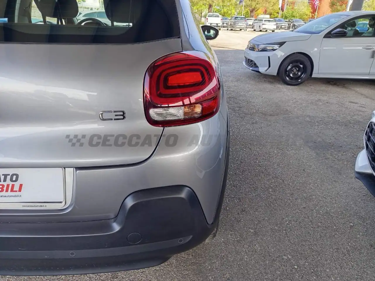 Citroen C3 C3 1.2 puretech You s&s 83cv neopatentati 17