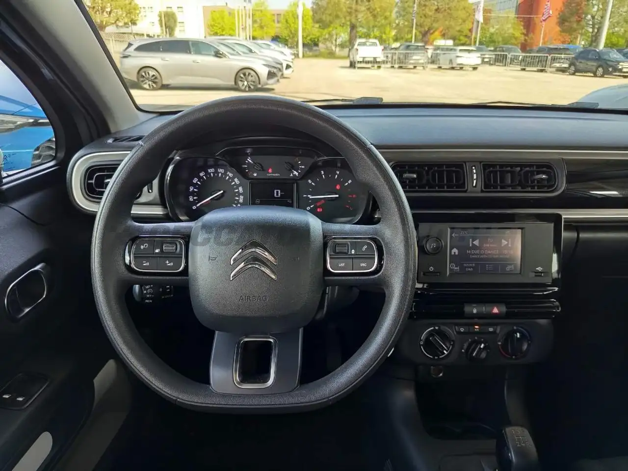 Citroen C3 C3 1.2 puretech You s&s 83cv neopatentati 8