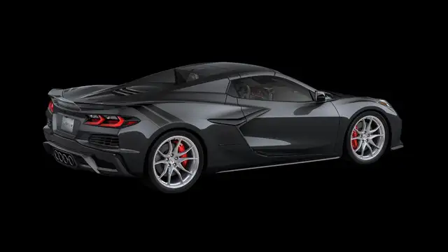 Corvette C8 view 5
