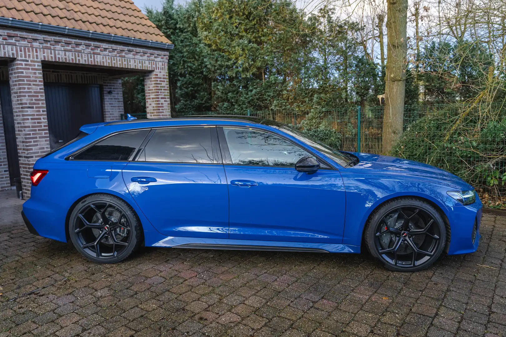 Audi RS6 Avant Nogaro 25th anniversary Edition Bleu - 2