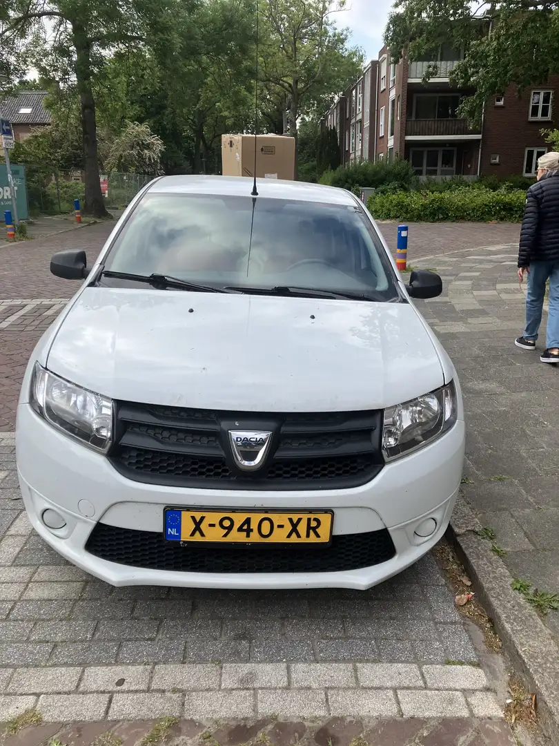 Dacia Sandero 1.2 16V Wit - 1