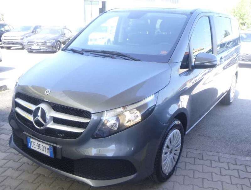 2021 Mercedes Benz V 220