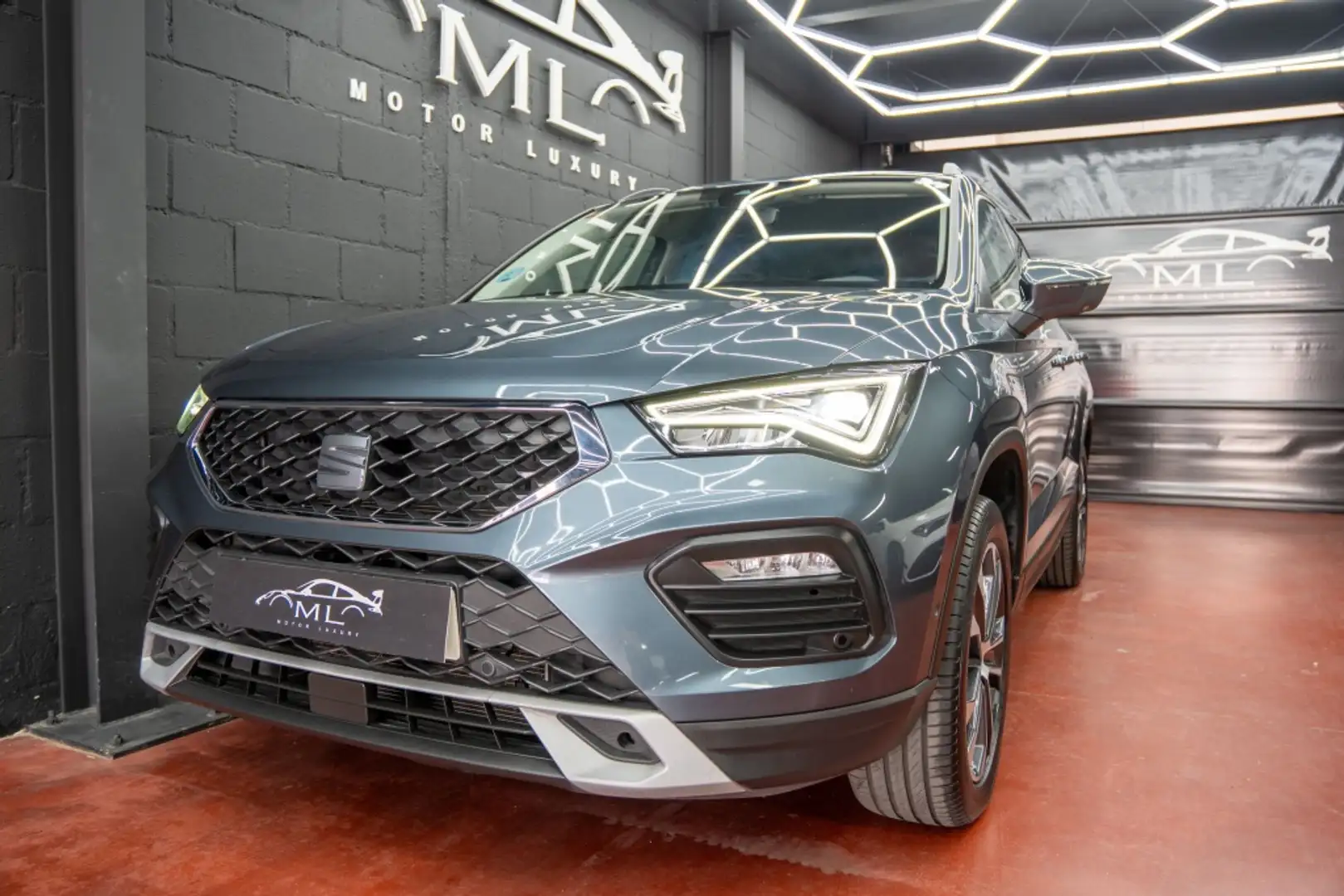 SEAT Ateca 1.5 EcoTSI S&S Style DSG Gris - 1