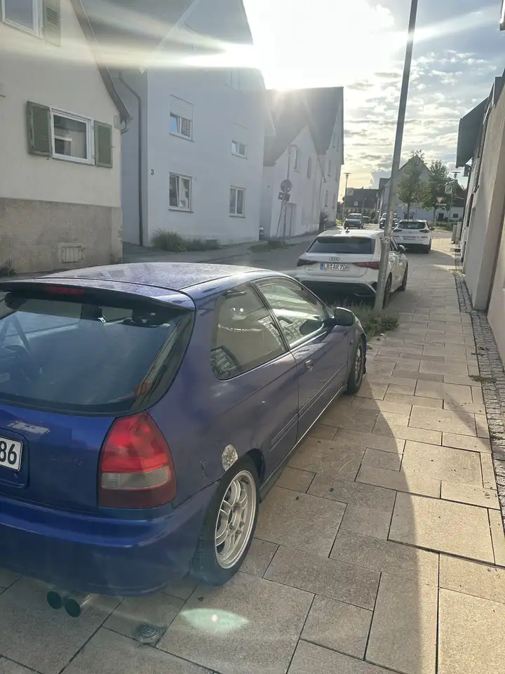 Honda Civic 1.5i LS, foto 7