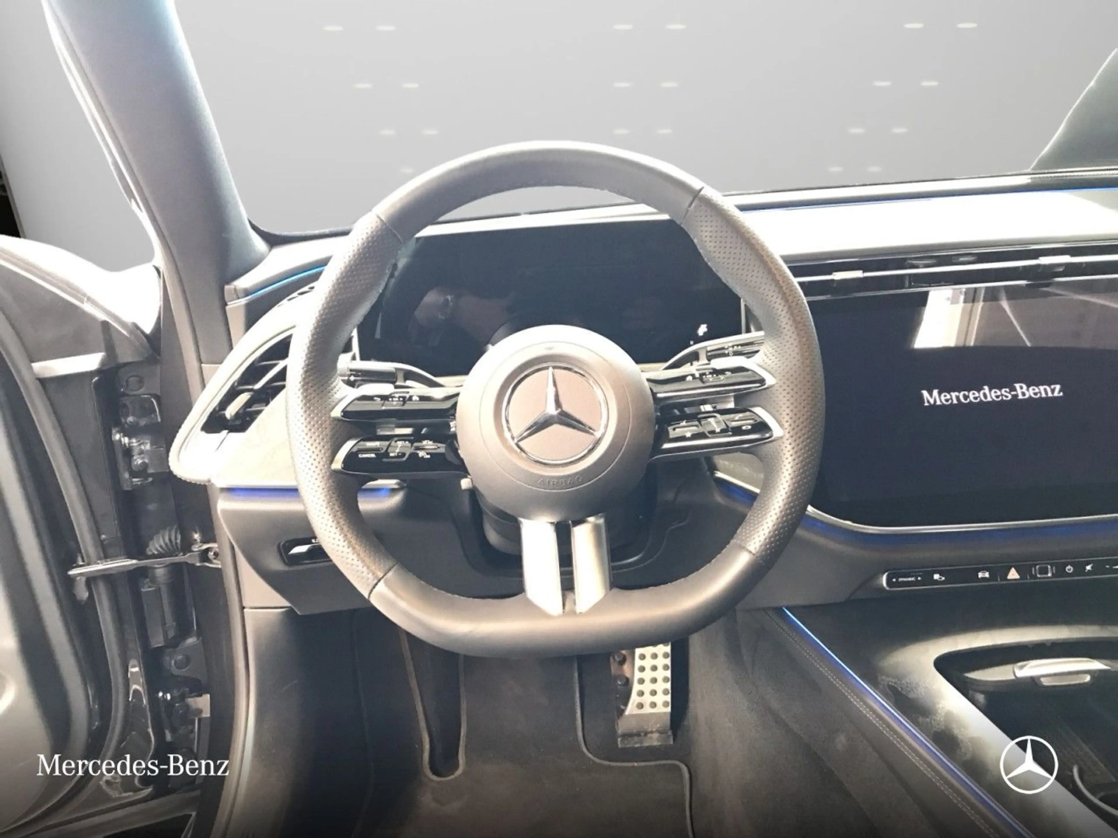 Mercedes-Benz E 200 AMG Fahrass 360° Burmester Distr. PTS 9G — photo 13