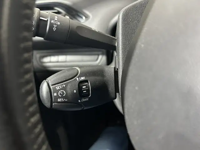 Peugeot 208 view 14