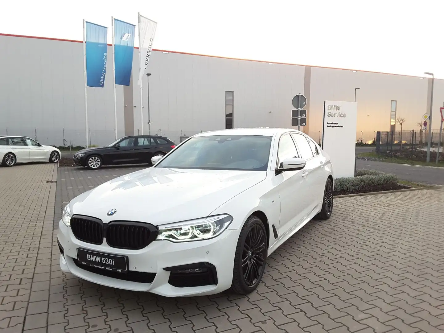 BMW 530 i, Limo,M Sport,Navi,Alu 19,LED,Klima,CD,PDC, Weiß - 1