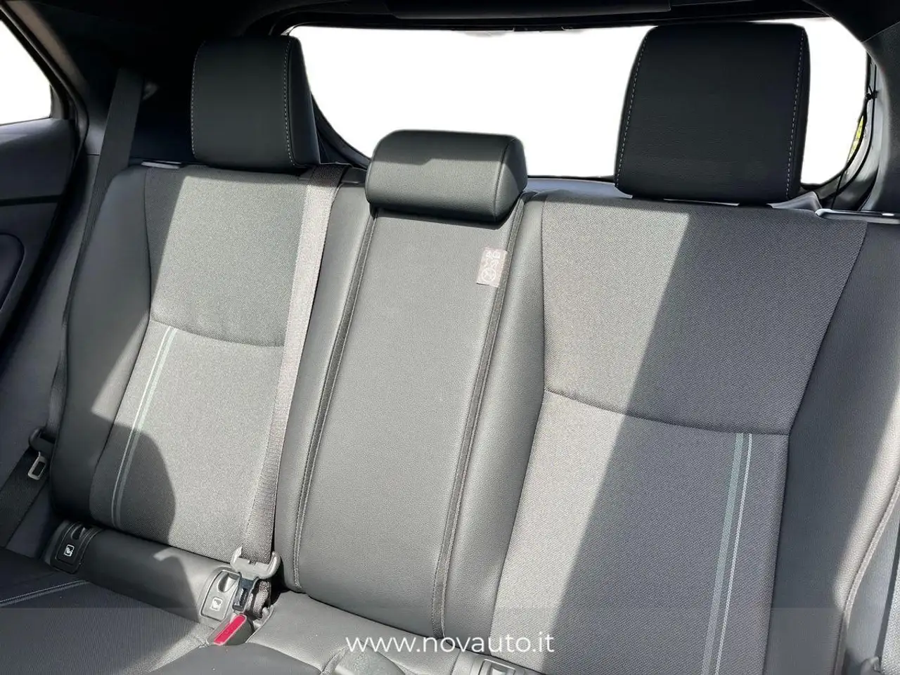 Toyota Yaris Cross 2026 — фото 10