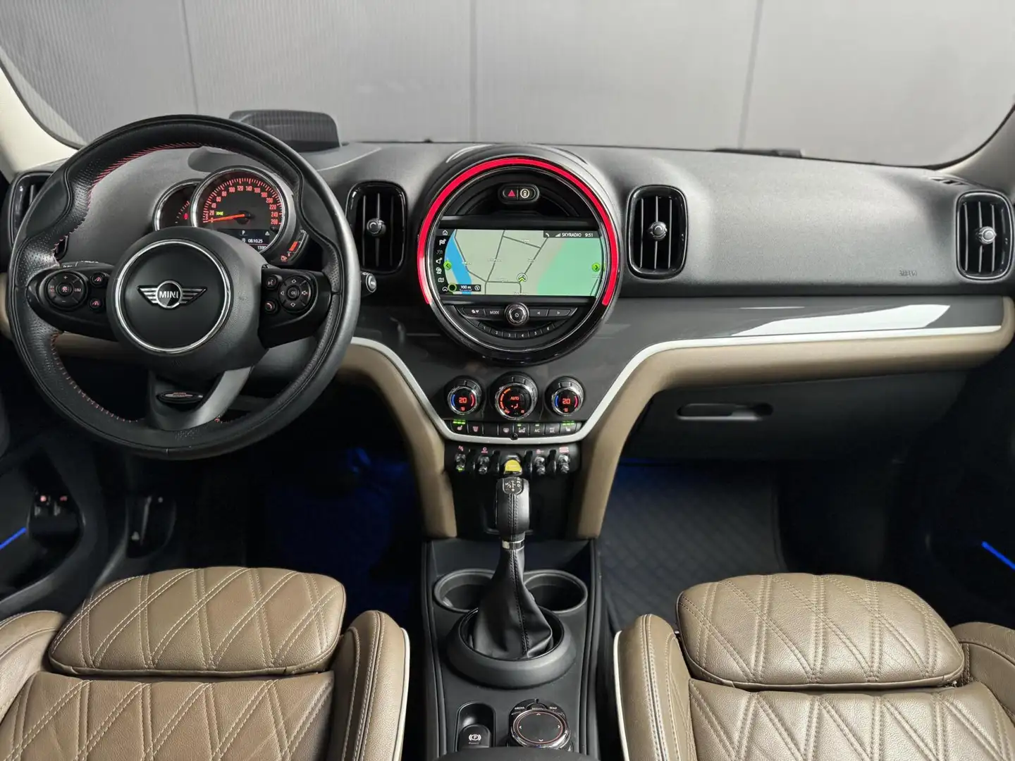 MINI Cooper SE Countryman 2.0 ALL4 Chili PANO*HUD*CAMERA*LEDER Grijs - 2