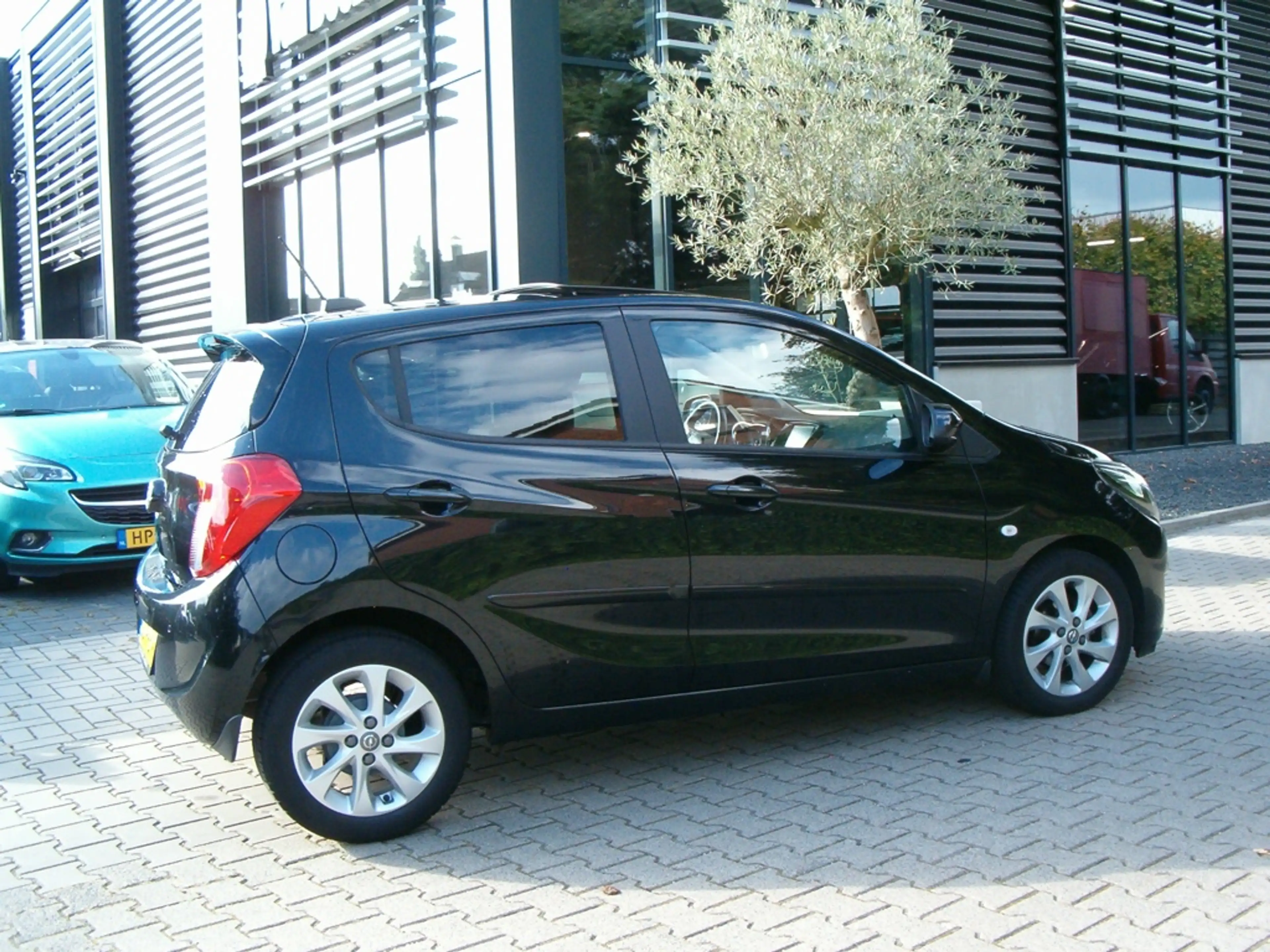Opel Karl 1.0 ecoFLEX Innovation + fabrieksschuifdak — photo 3