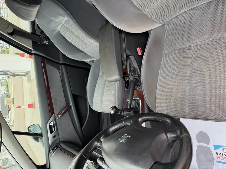 Peugeot 407 2007, foto 12