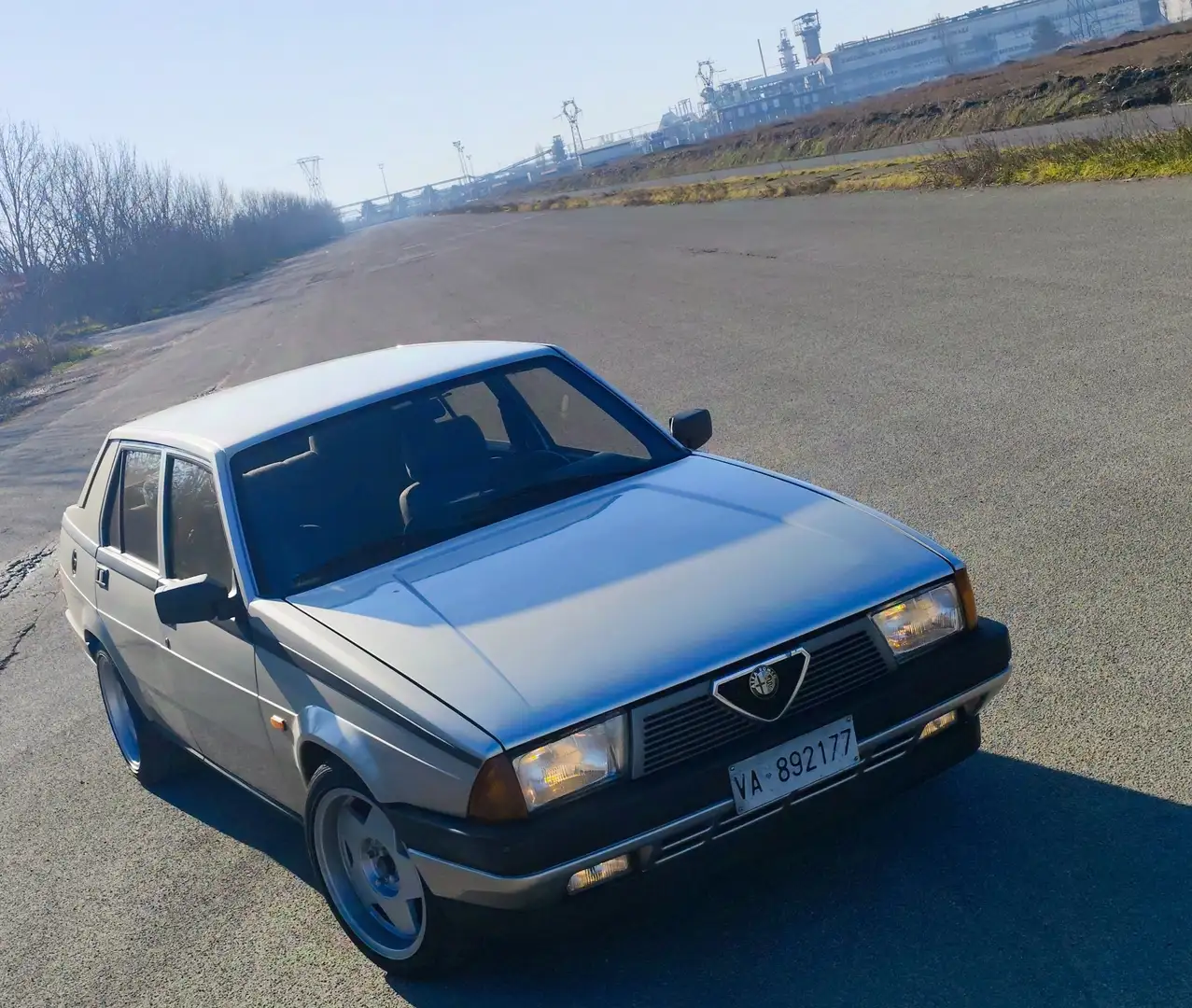 Alfa Romeo 75 1800 Carburatori prima serie - 1