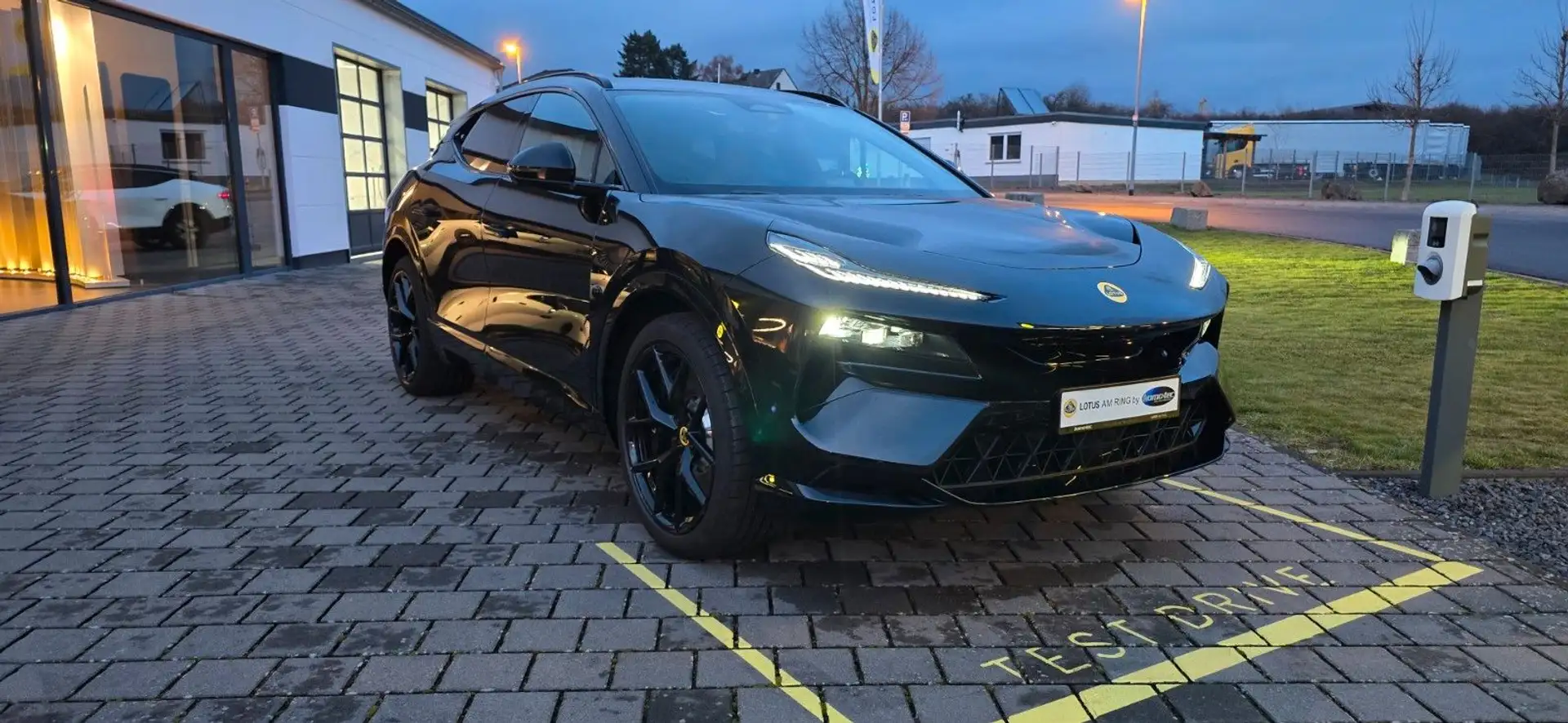 Lotus Eletre 600 Business Edition *InvestitionsBooster Czarny - 1