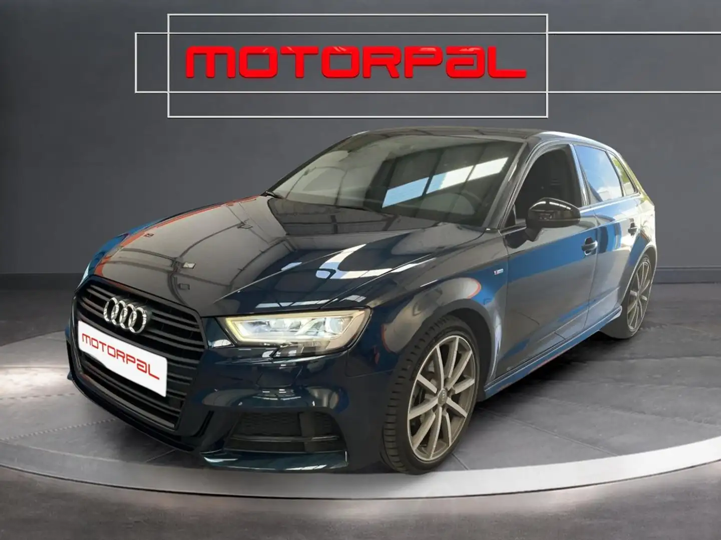 Audi A3 Sportback 30 TDI Black Line 85kW Negro - 1