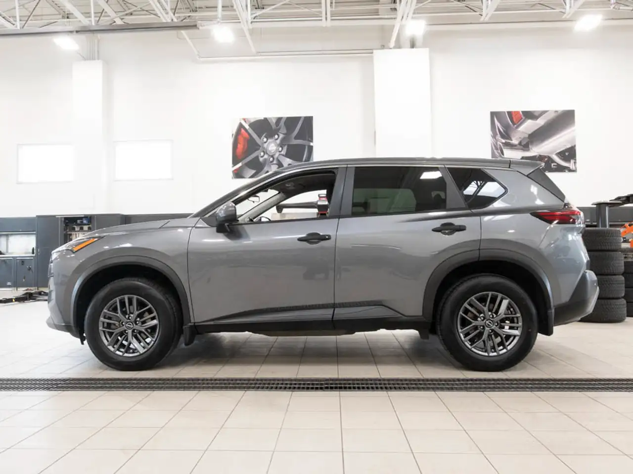Nissan Rogue снимка Nissan Rogue