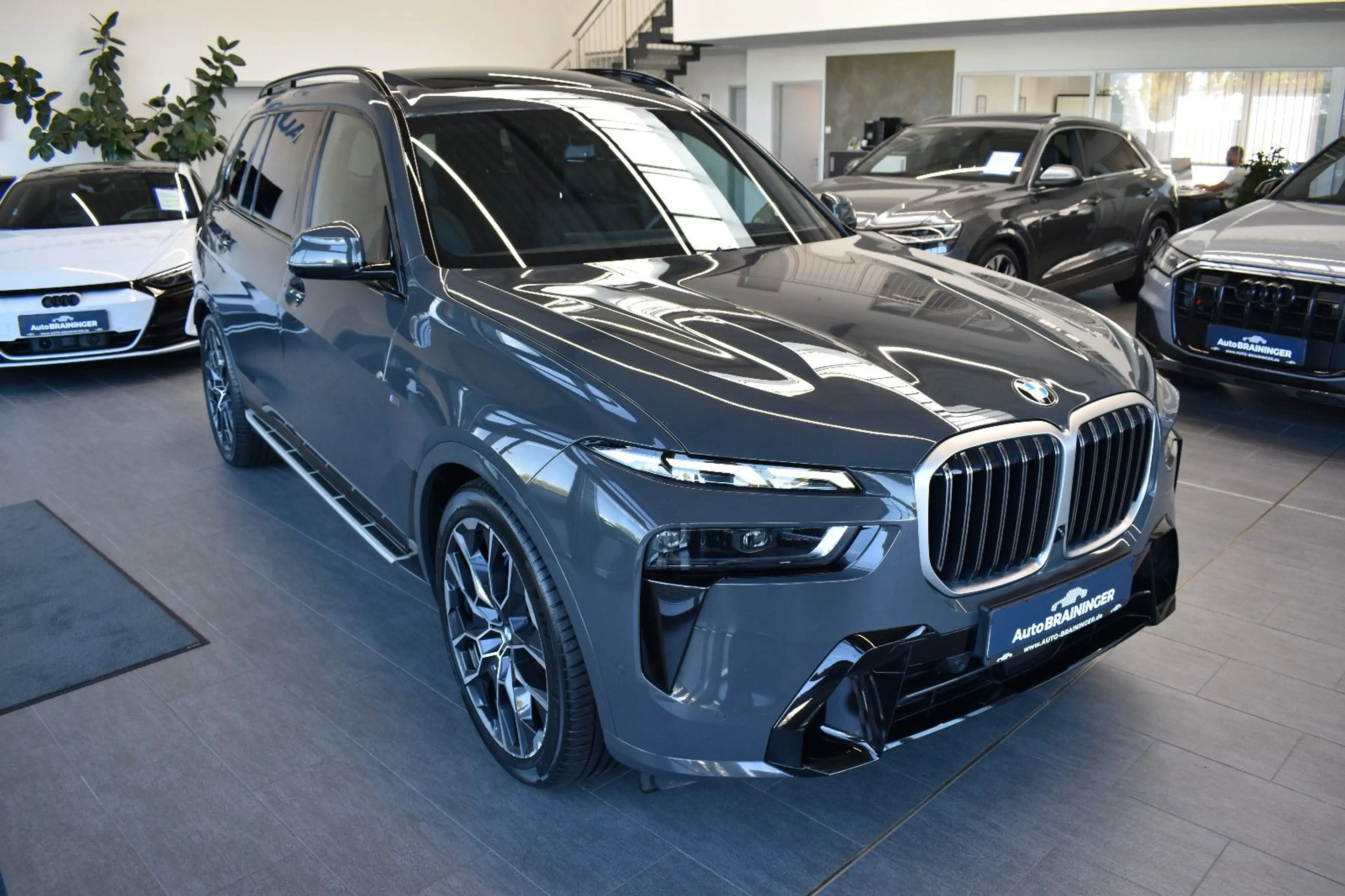 BMW X7 xDrive 40d M Sport 7-Sitzer~SoftClose~AHK~22" — photo 5