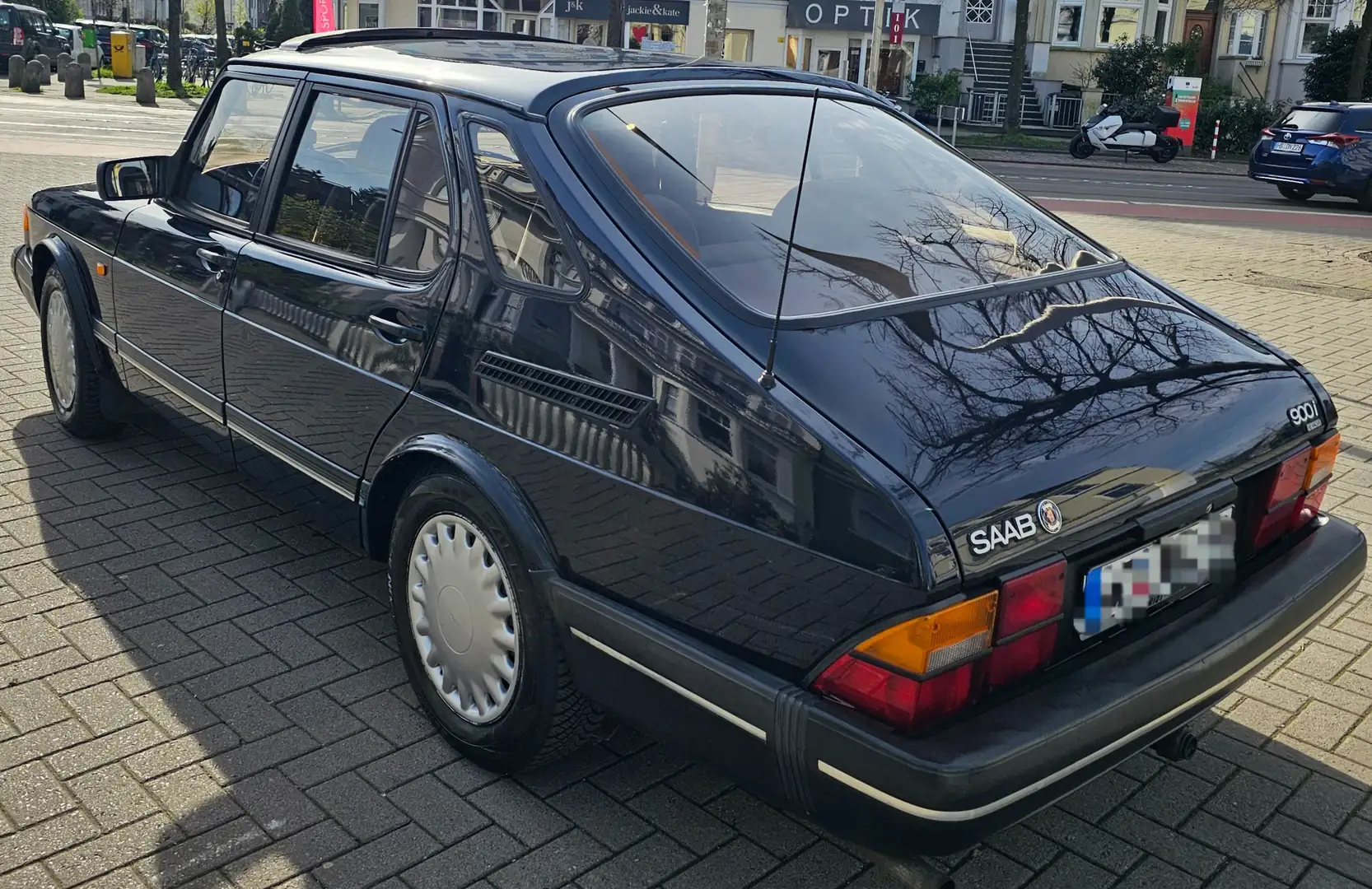 Saab 900 900 i 16 Blau - 2
