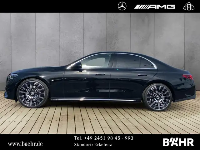 Mercedes-Benz E-Class view 2