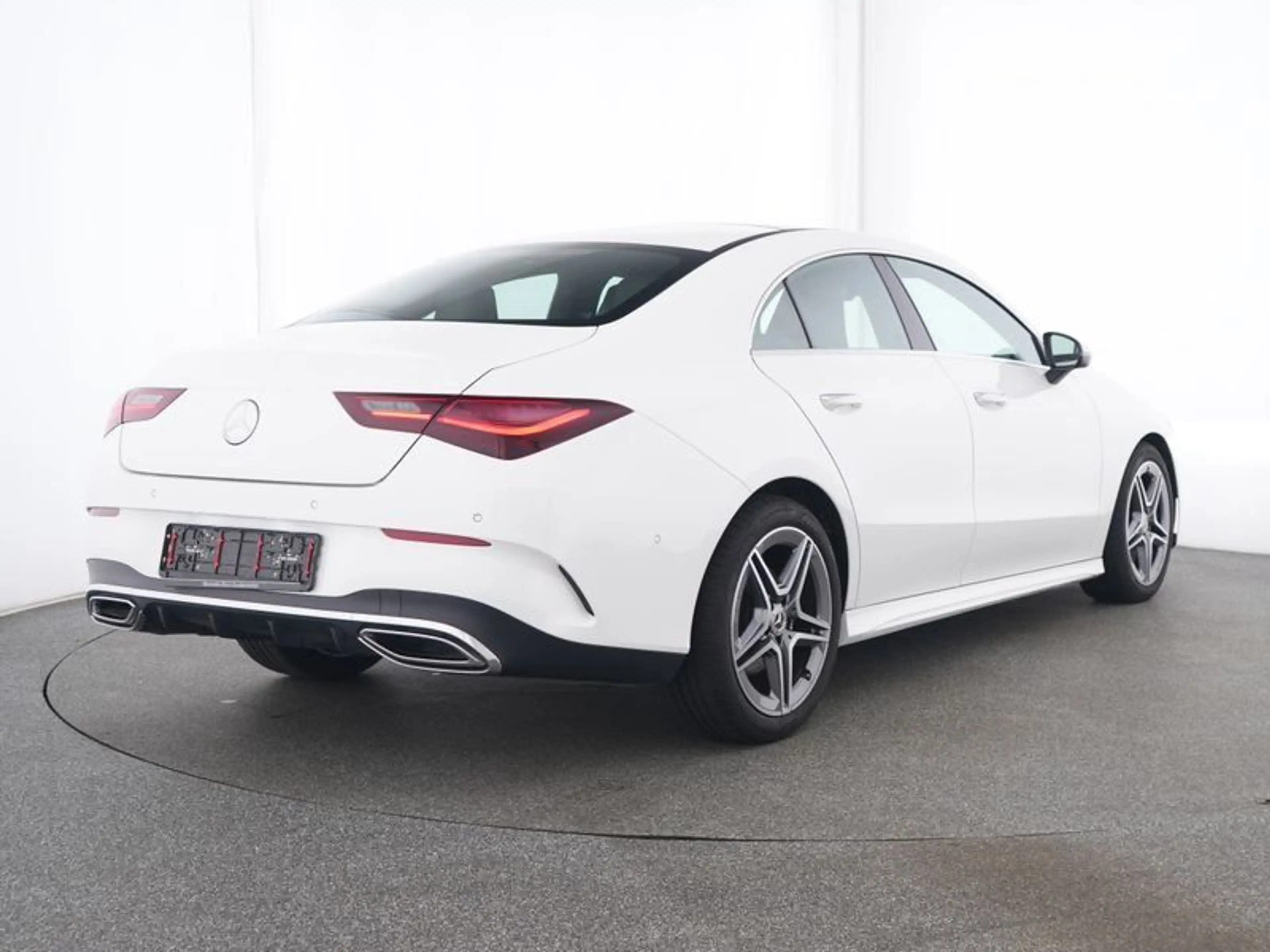 Mercedes-Benz CLA 200 AMG Adv.*Pano*STDHZG*LED*Kamera*Carpaly* — photo 3