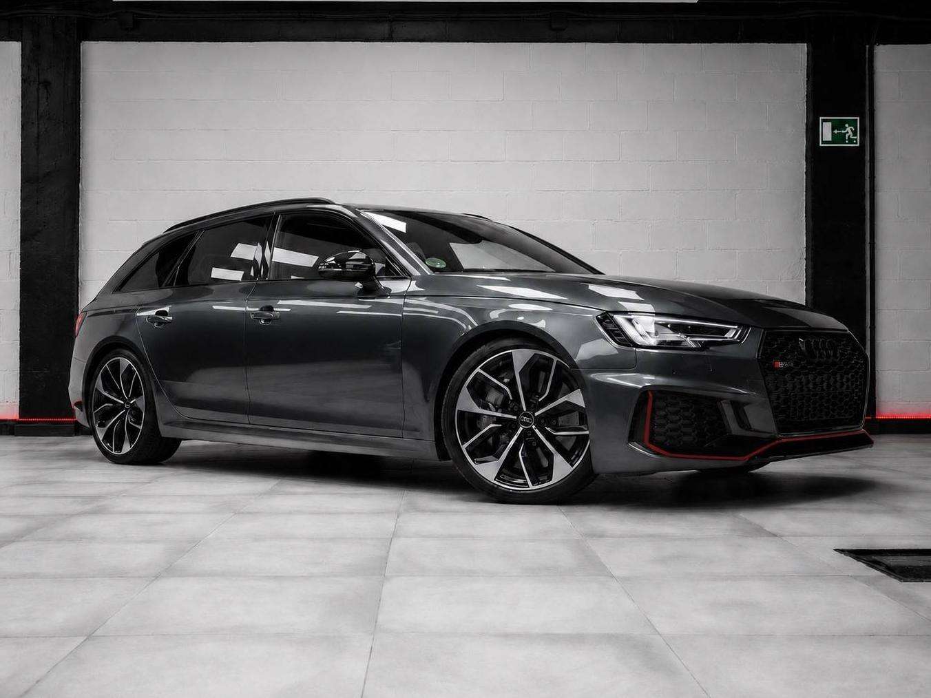 Audi RS4 RS4 Avant 2.9 TFSI quattro tiptronic - foto 1
