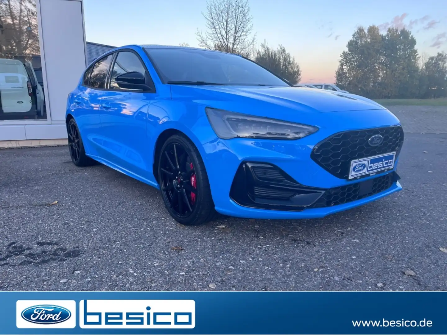 Ford Focus ST X+LED Matrix+BLIS+HuD+PDC+RFK+NAV+B&O+DAB Bleu - 1