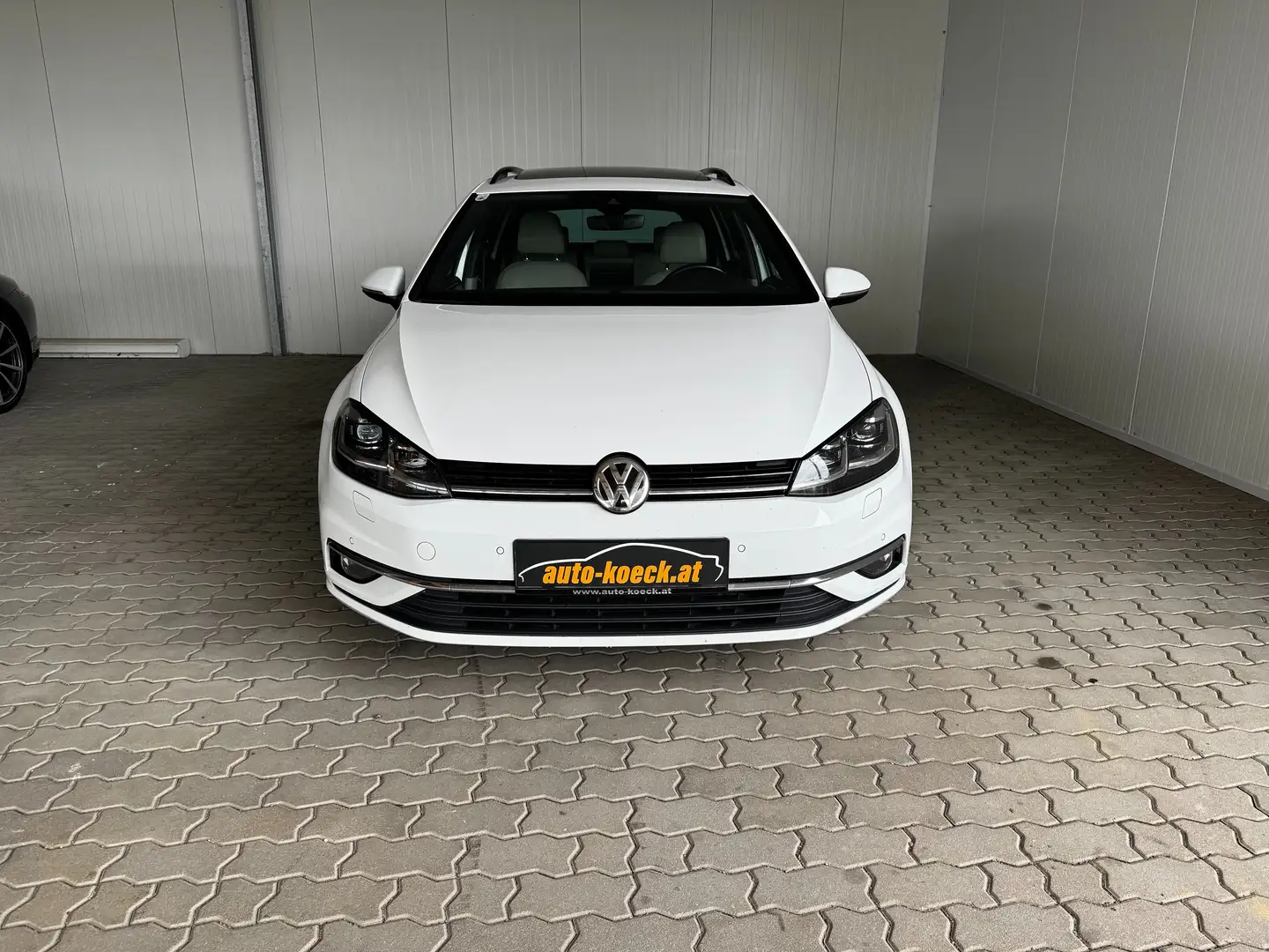 Volkswagen Golf Variant Highline 4Motion PRIVATVERKAUF Weiß - 2