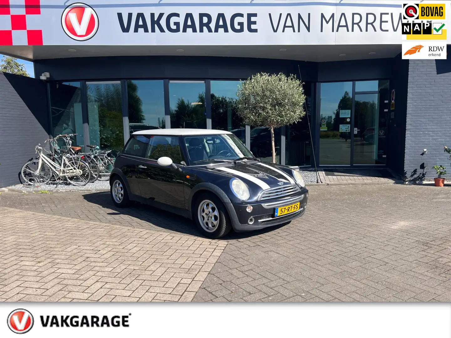 MINI Cooper Mini 1.6 Pepper Zwart - 1