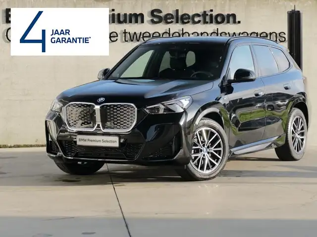 BMW iX1 eDrive20 M Sport | PANO | DRIVE+ | H&K |