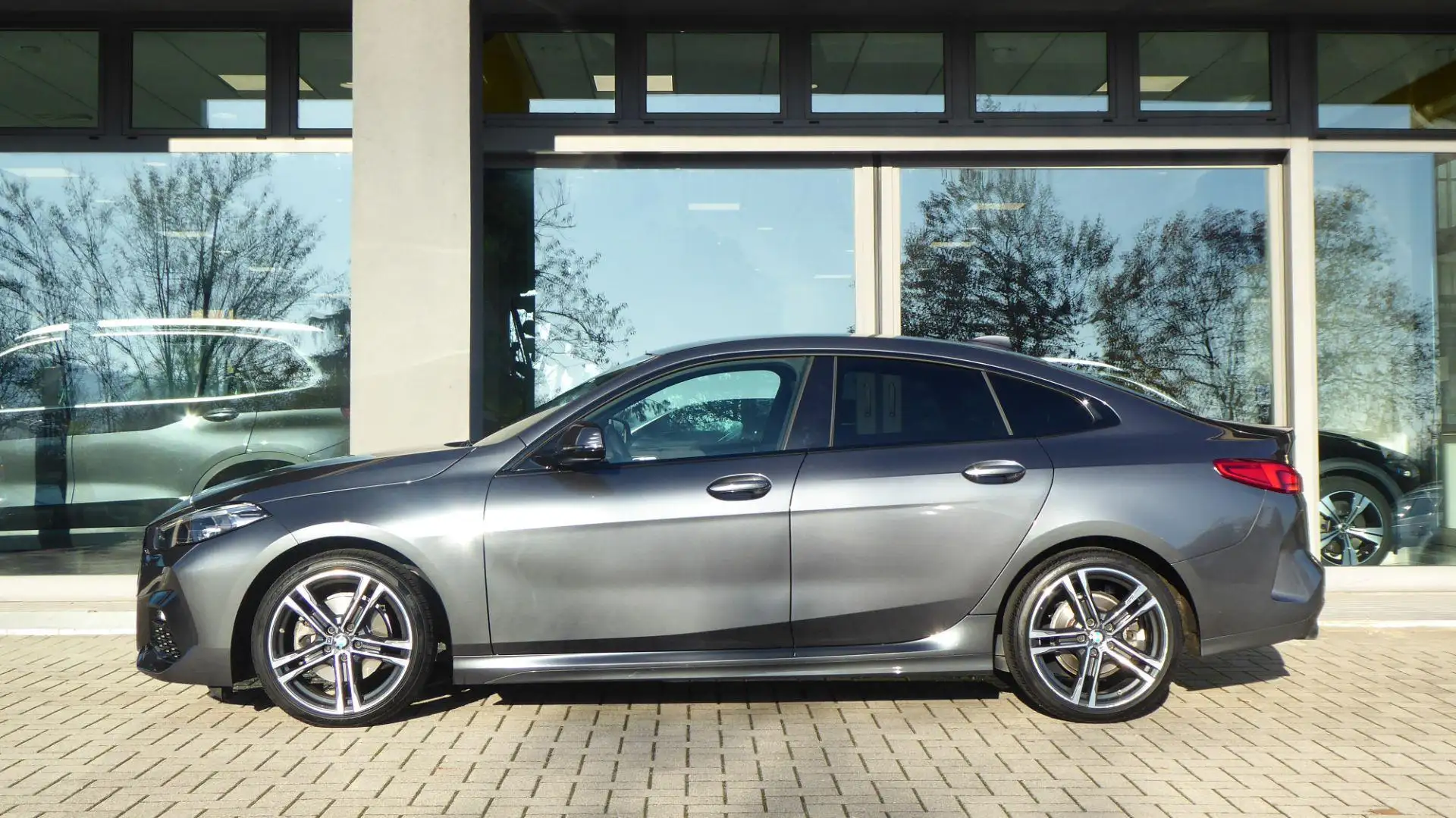 BMW 218 d Gran Coupé Msport Grigio - 2