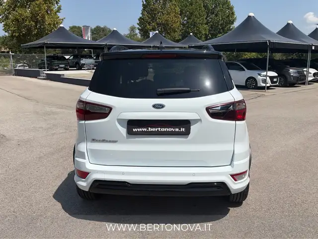 Ford Ecosport view 4