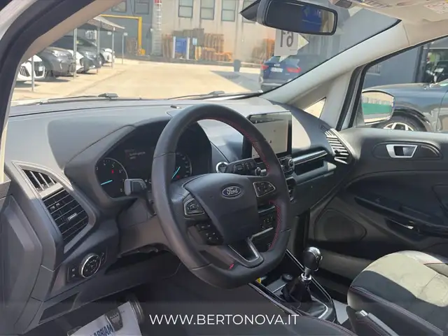 Ford Ecosport view 12
