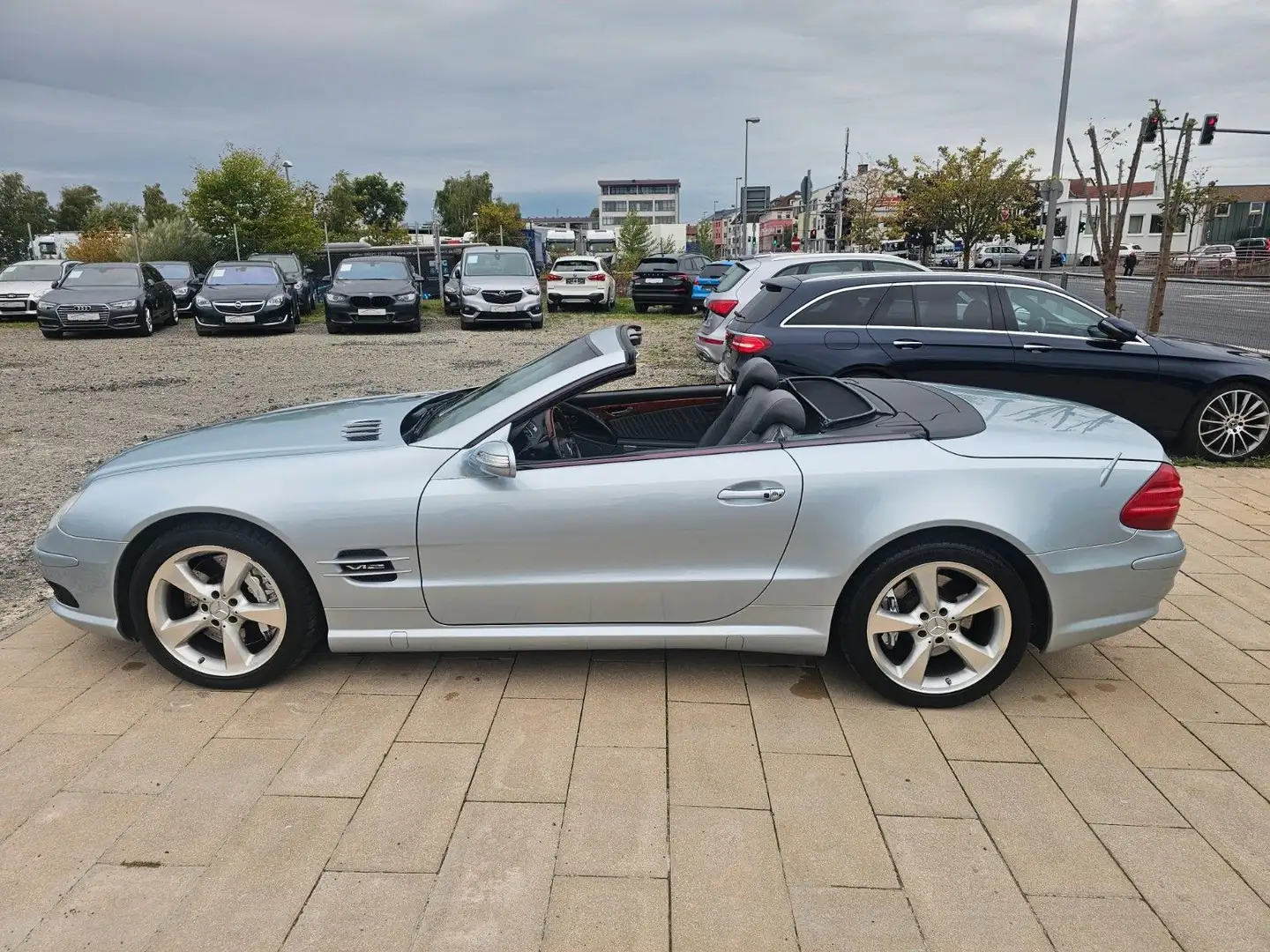 Mercedes-Benz SL 600 AMG- Styling Top Zustand Silber - 2
