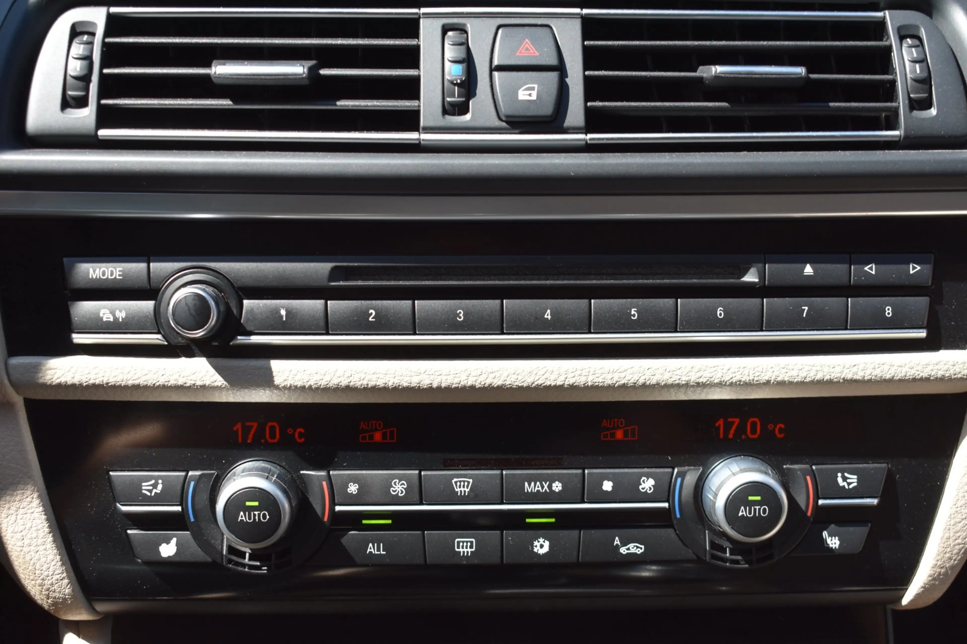 BMW 523 5-serie 523i High Executive '10 Xenon Clima Navi C — photo 21